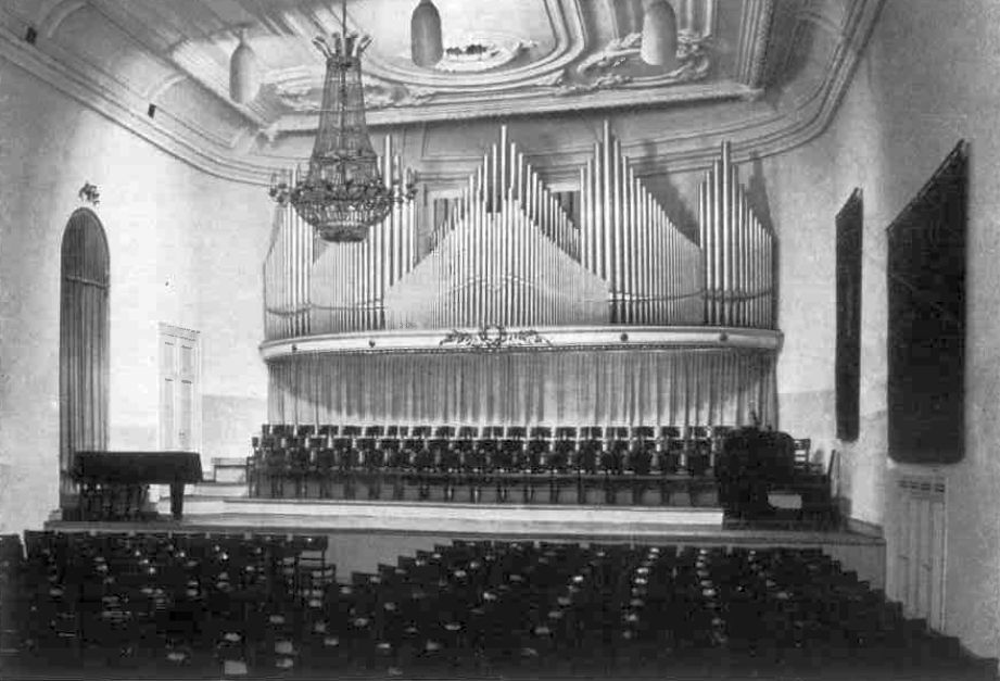 Photo: Klais Orgelbau. Date: 1937. Photo: Klais Orgelbau. Date: 1937.